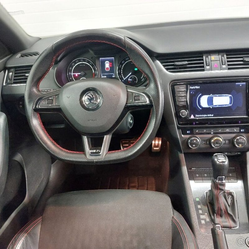 ŠKODA OCTAVIA III RS COMBI DSG•2.0TDI•135kw•2014•191tKM - Image 13