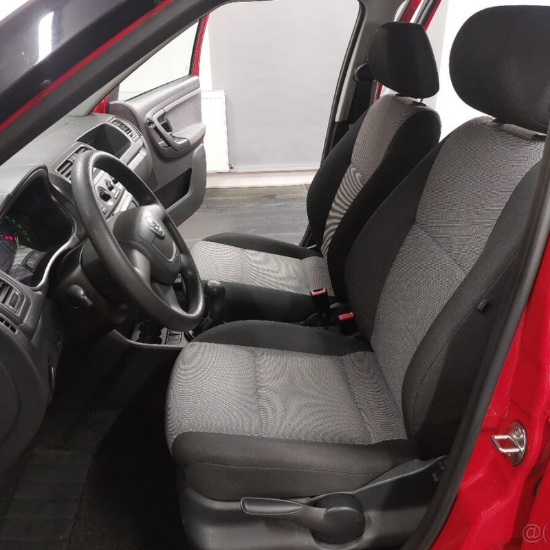 ŠKODA FABIA II FL•1.4 16V•63KW•2011•157tKM•AMBIENTE - Image 16