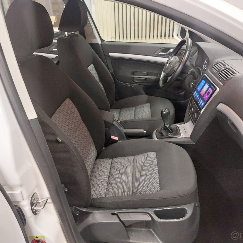 ŠKODA OCTAVIA II COMBI FL•1.6MPI•75KW•2009•188tKM•AMBIENTE - Image 18