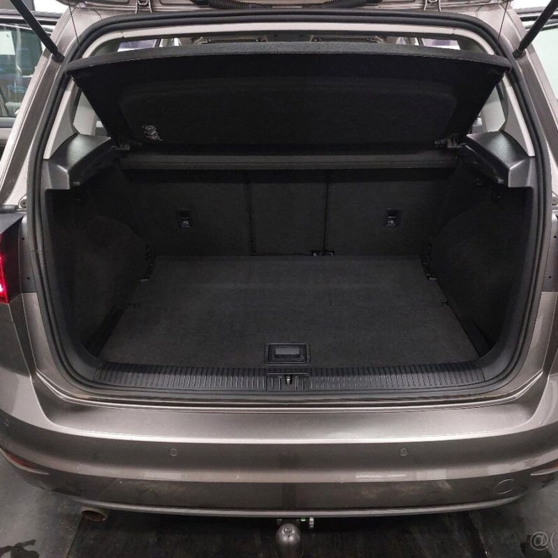 VW GOLF VII SPORTSVAN•1.2TSI•81KW•2014•127tKM•COMFORTLINE - Image 21
