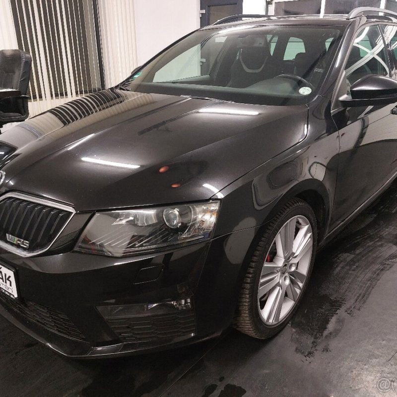ŠKODA OCTAVIA III RS COMBI•2.0TDI•2014•207tKM - Image 5