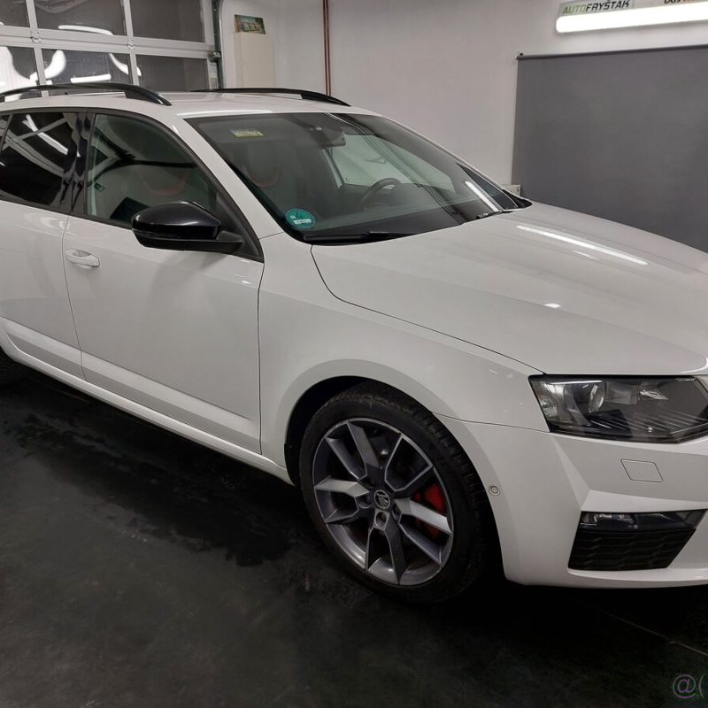 ŠKODA OCTAVIA III RS COMBI DSG•2.0TDI•135kw•2014•191tKM - Image 6