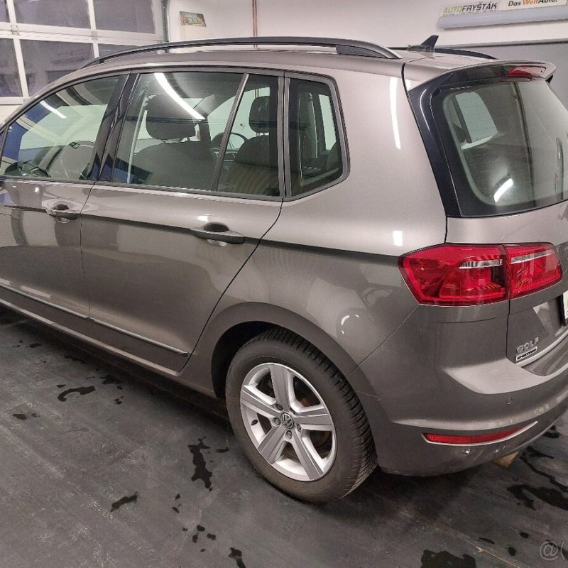 VW GOLF VII SPORTSVAN•1.2TSI•81KW•2014•127tKM•COMFORTLINE - Image 8