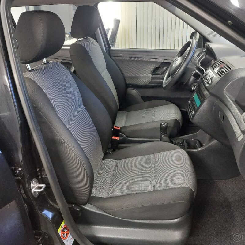 ŠKODA FABIA II COMBI FL•1.4 16V•63KW•2014•179tKM•COOL - Image 18