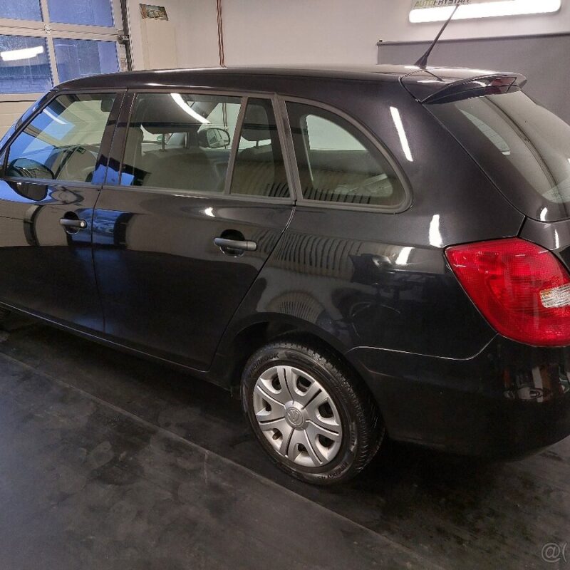 ŠKODA FABIA II COMBI FL•1.4 16V•63KW•2014•179tKM•COOL - Image 8