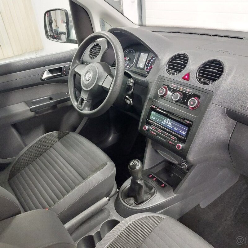 VW CADDY MAXI•1.6TDI•75KW•2014•218tKM•7míst•TEAM - Image 12