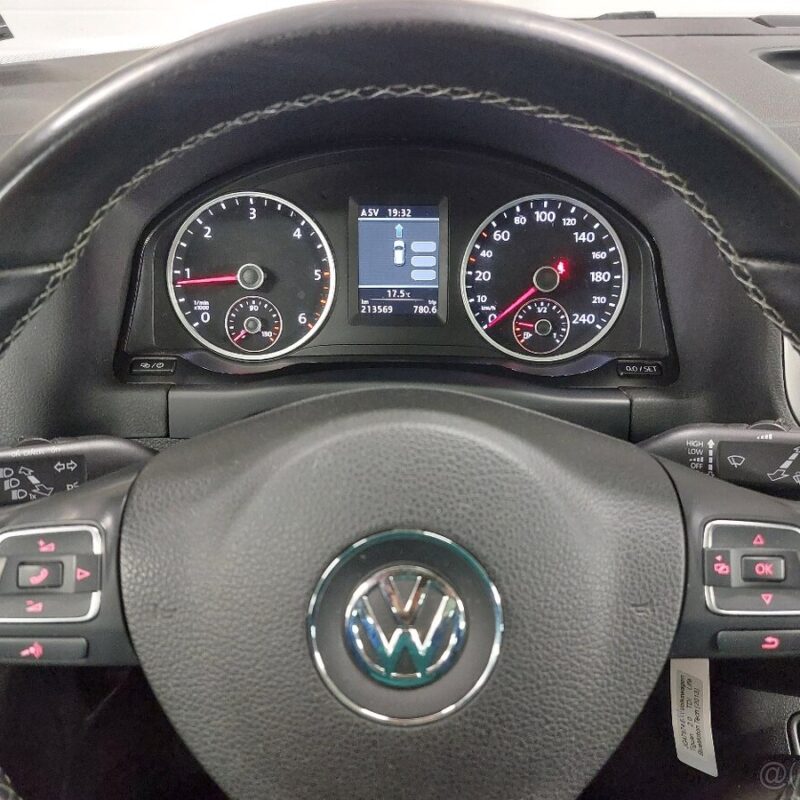 VW TIGUAN•2.0TDI•103KW•2013•213tKM•LIFE•PANORAMA - Image 15