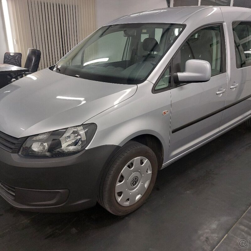 VW CADDY MAXI•1.6TDI•75KW•2014•218tKM•7míst•TEAM - Image 4