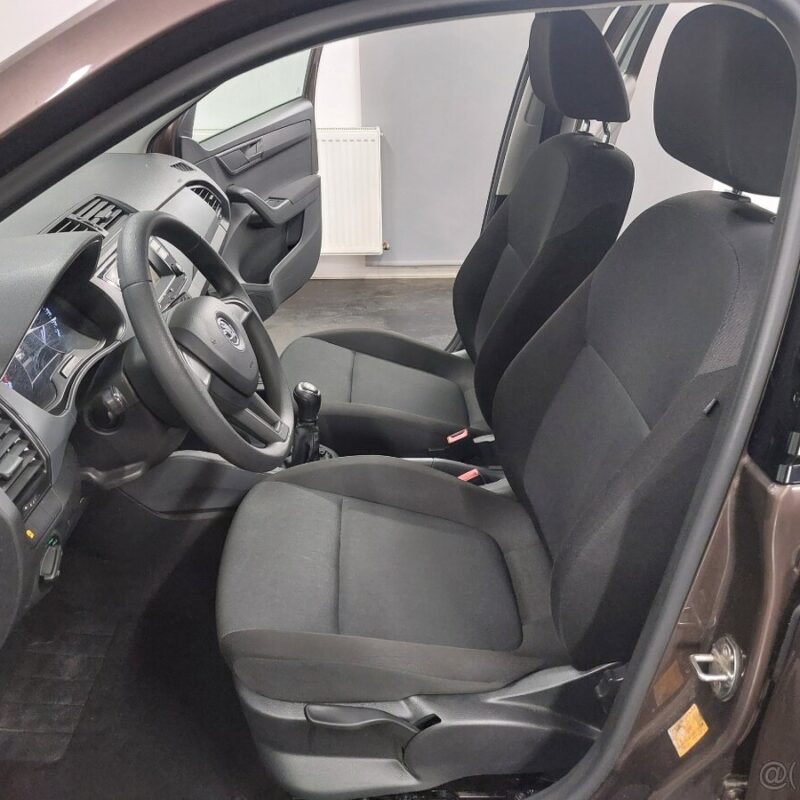 ŠKODA FABIA III COMBI • 1.2TSI • 66KW • 2016 • 132tKM • ACTIVE - Image 16