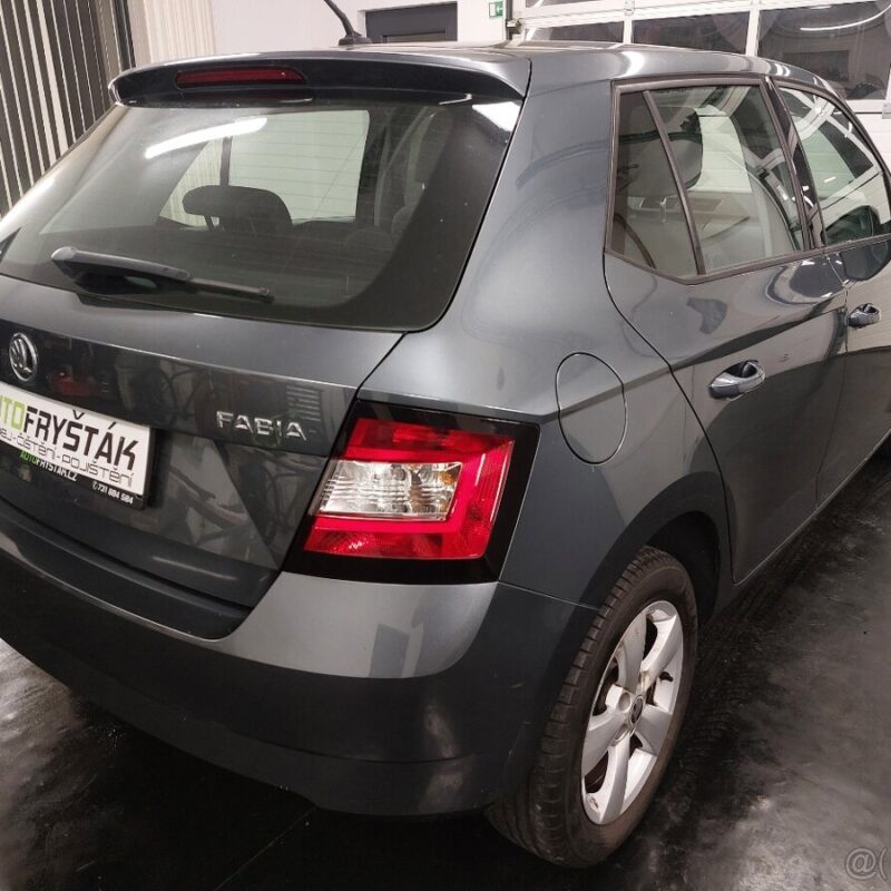 ŠKODA FABIA III • 1.2TSI • 66KW • 2015 • 131tKM • AMBITION - Image 9