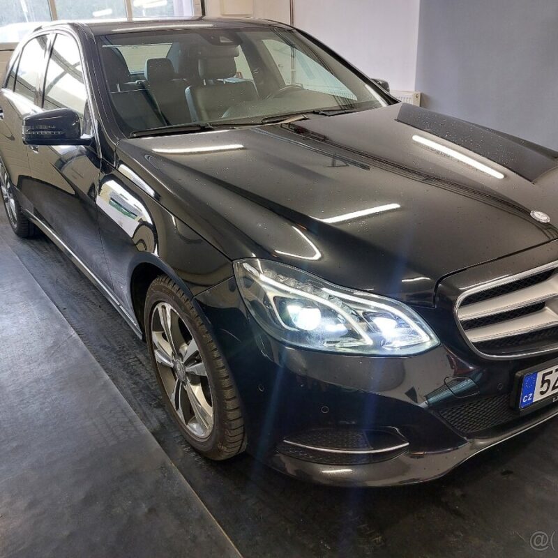 MERCEDES-BENZ E350 4MATIC • 3.0CDI • 185kW • 2014 • 166tKM - Image 3